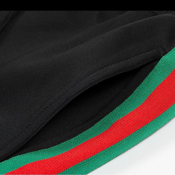 TRACKSUIT - NEW - SZ M โฅ๏ธ๐ - Picture 14 of 16